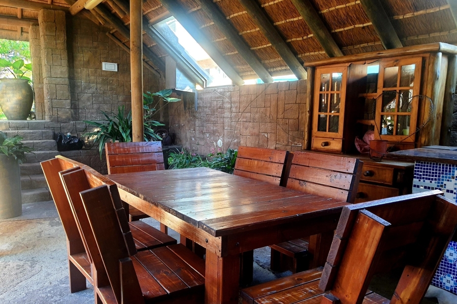 3 Bedroom Property for Sale in Menkenkop Western Cape
